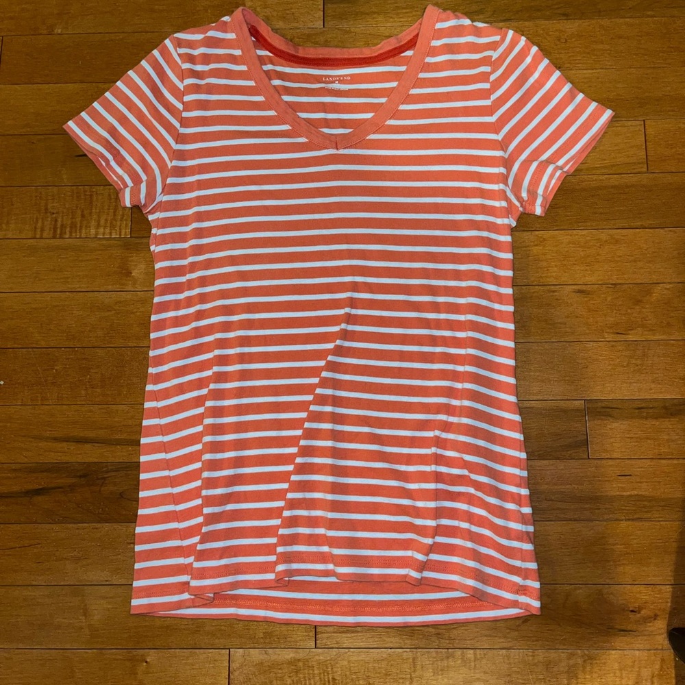 Lands end t-shirt
